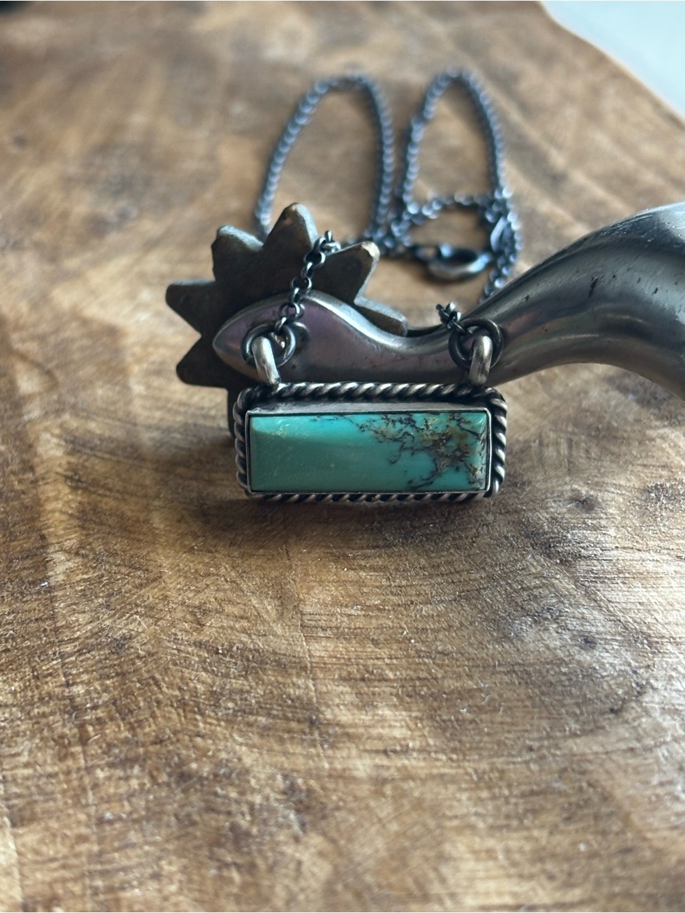 Native made turquoise bar necklace